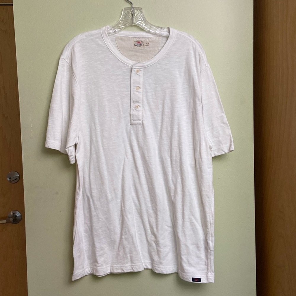 Faherty Henley white T shirt size XL - new without tags